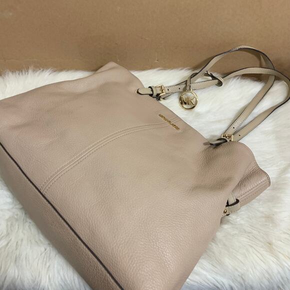 MICHAEL KORS Spacious Large BISQUE Beige Pebbled Leather LENOX Shoulder Tote - Picture 10 of 16